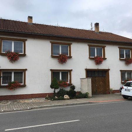 Apartman Olesnik Exterior photo