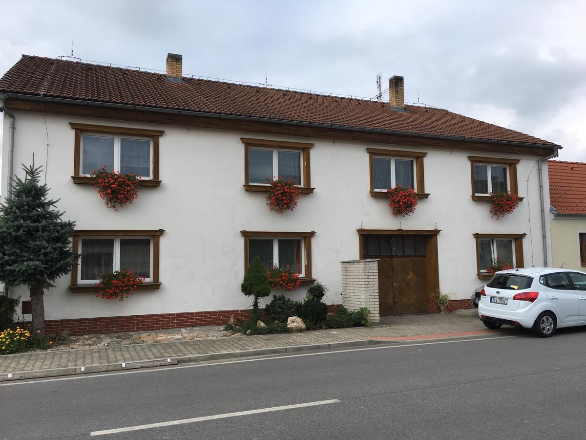Apartman Olesnik Exterior photo